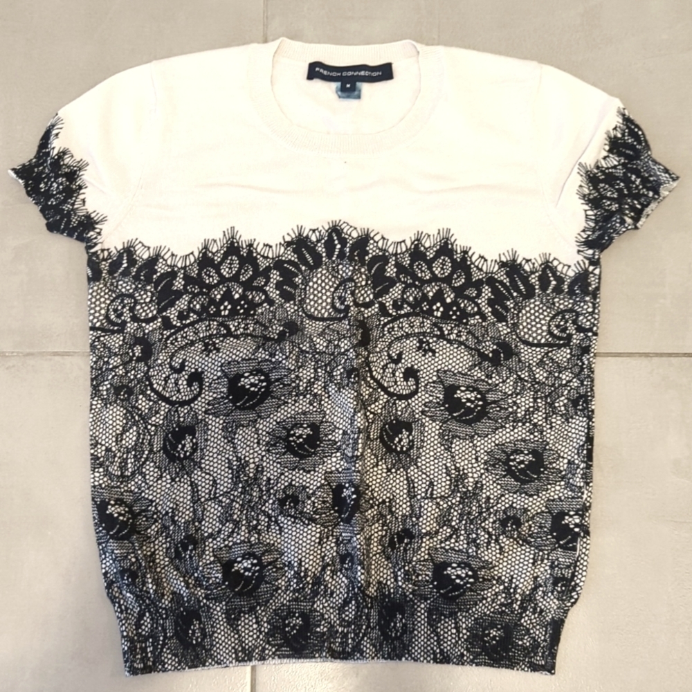 3/$20 French Connection Knit T-shirt Top